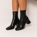 Bota - Meia Block – Cano Médio Ajustado com Salto Grosso